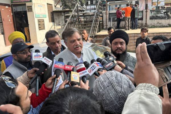 rajeev-mehrishi-congress-dehradun-nagar-nigam-election-nomination