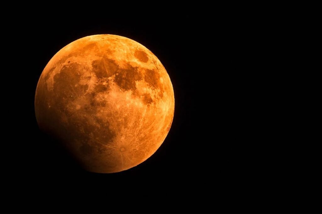 moon-eclipse