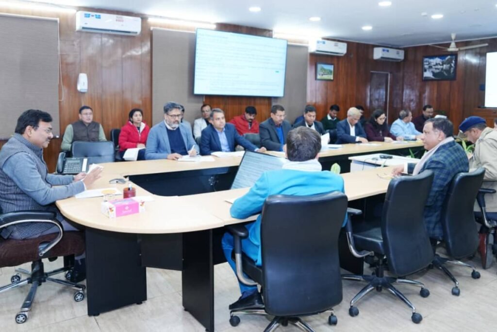 uttarakhand-chief-secretary-meeting