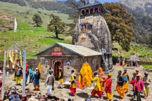 मद्महेश्वर के कपाट श्रद्धालुओं के दर्शनार्थ खुले 