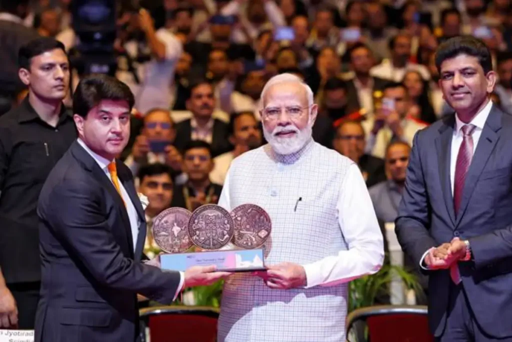 प्रधानमंत्री मोदी ने इंडिया मोबाइल कांग्रेस 2026 के 10वें संस्करण का उद्घाटन किया